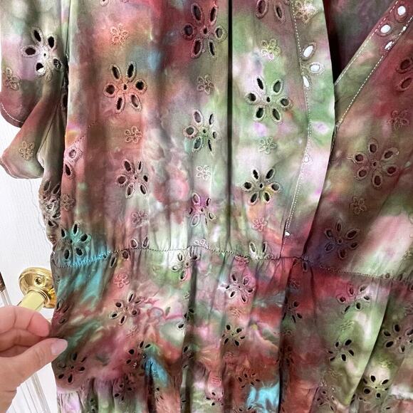 Hand crafted tie dye eyelet blouse 2X burgundy turquoise - Picture 4 of 10